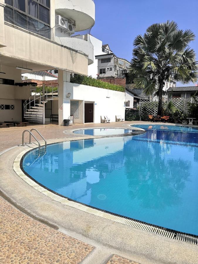 7 Pool Condo Opposite The Train Station Near Old City And Nimman Чіангмай Екстер'єр фото
